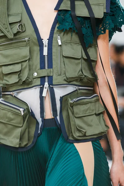 Look 51